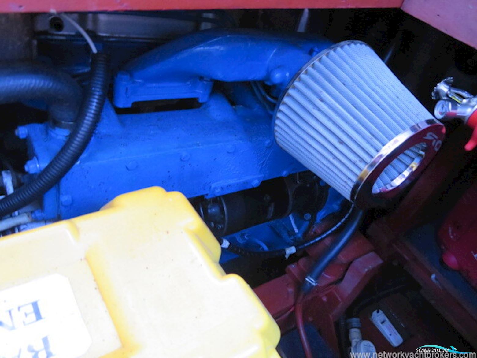 Classic Wooden Launch