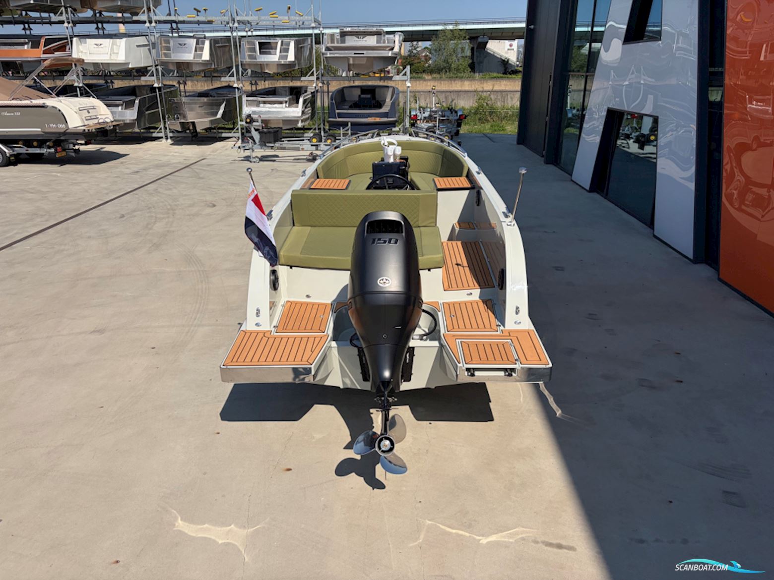 Clever 65s Tender Voorraad Boot