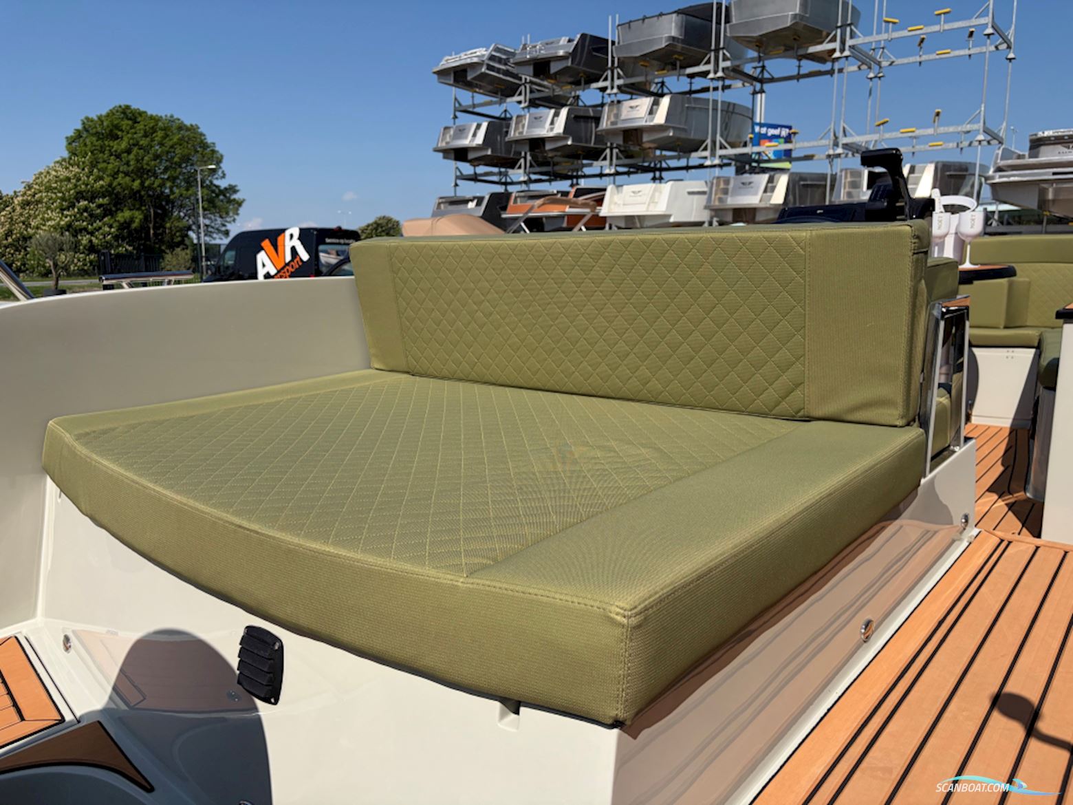 Clever 65s Tender Voorraad Boot