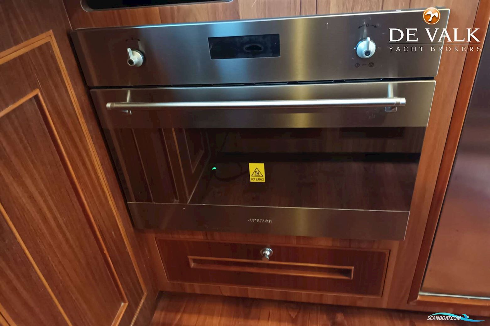 Clipper Motor Yachts Cordova 52