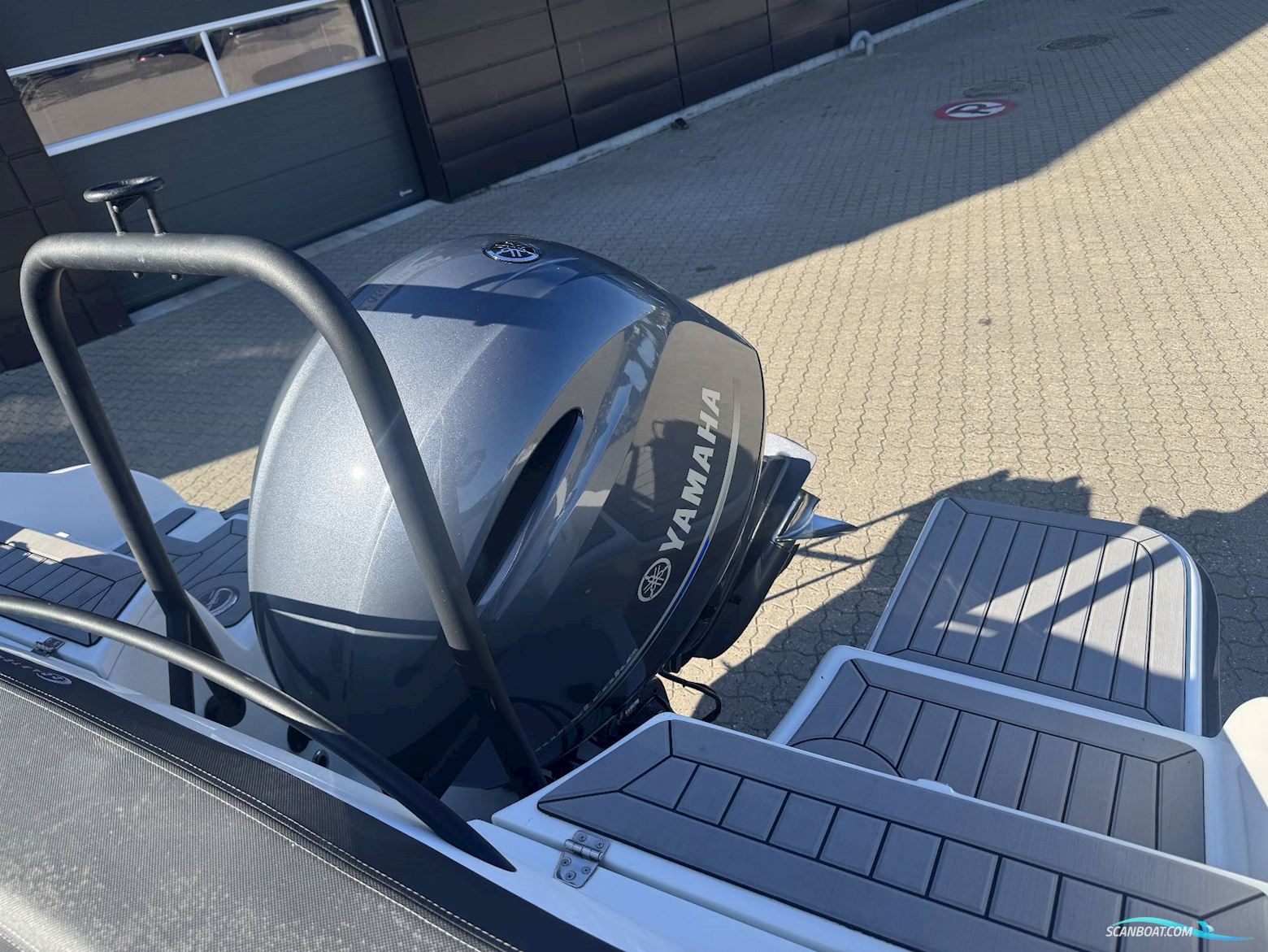 Coaster 600 BR - 175 HK Yamaha/Udstyr