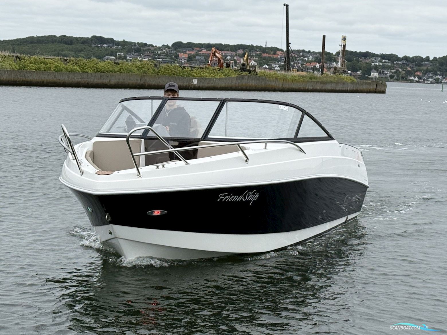 Coaster 600 BR Med 150 HK Yamaha