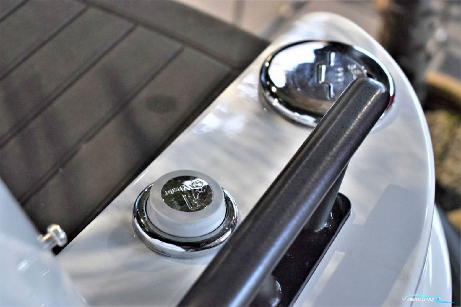 Coaster DC7 Med Udstyr