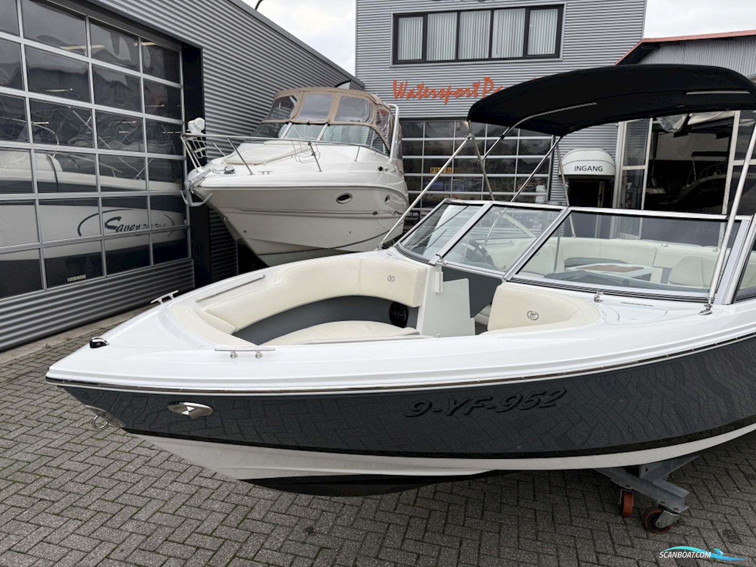 Cobalt 220 S/r