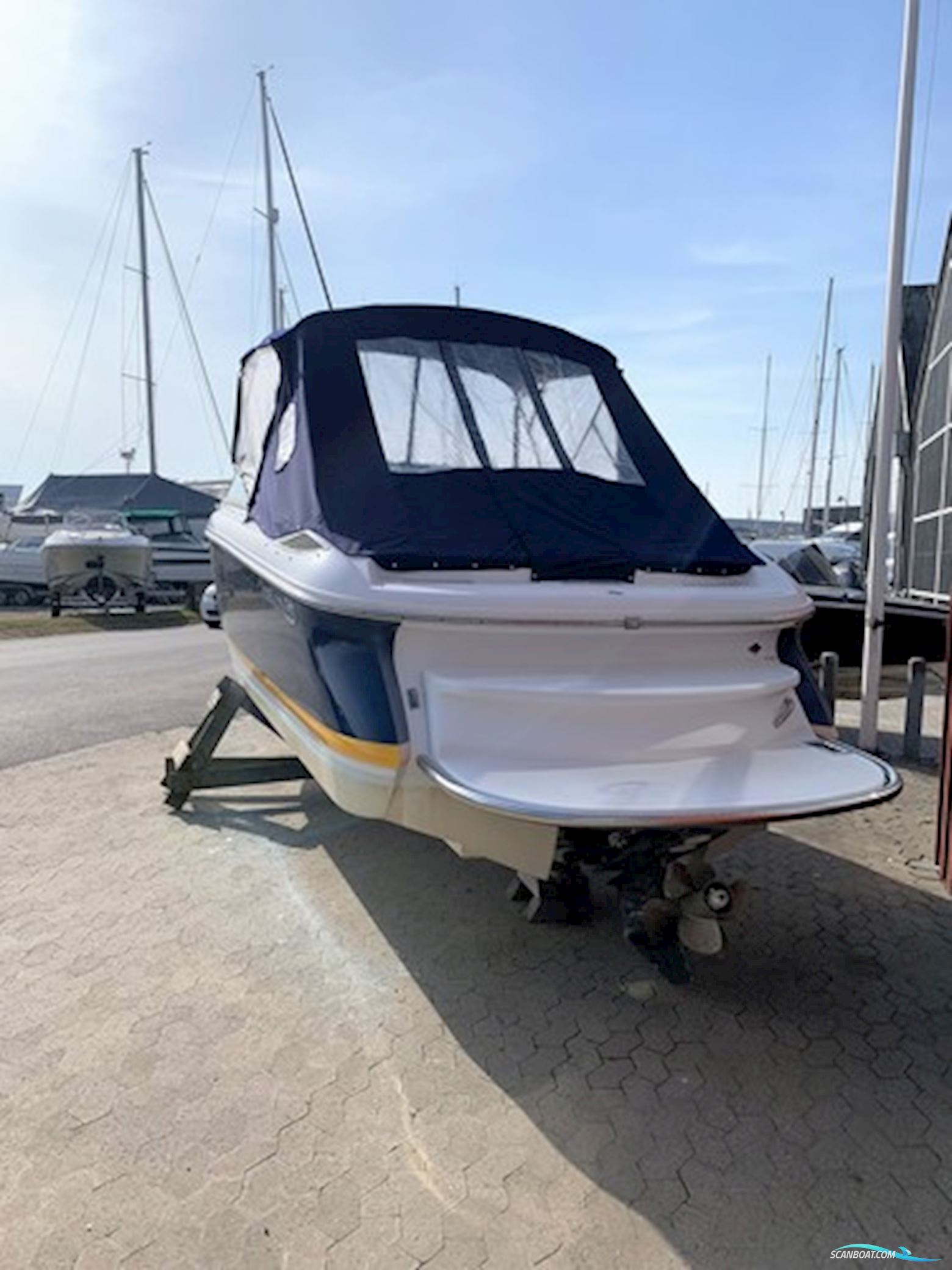 Cobalt 255 (sat 36.000.- ned )