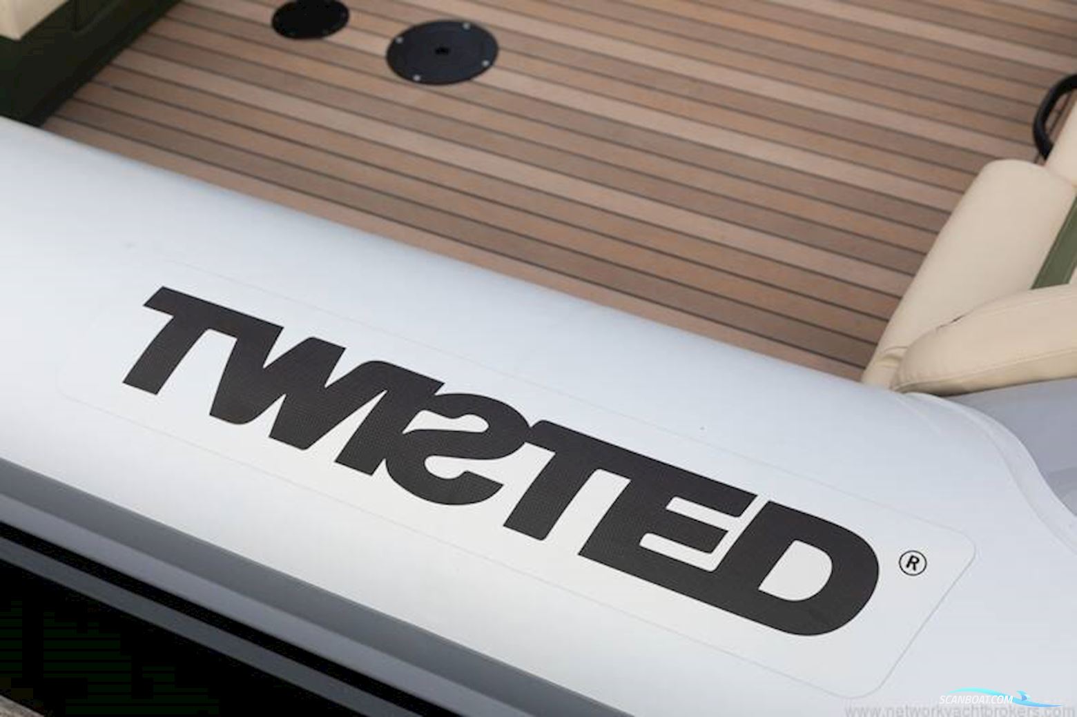 COBRA 9.7 Nautique TWISTED