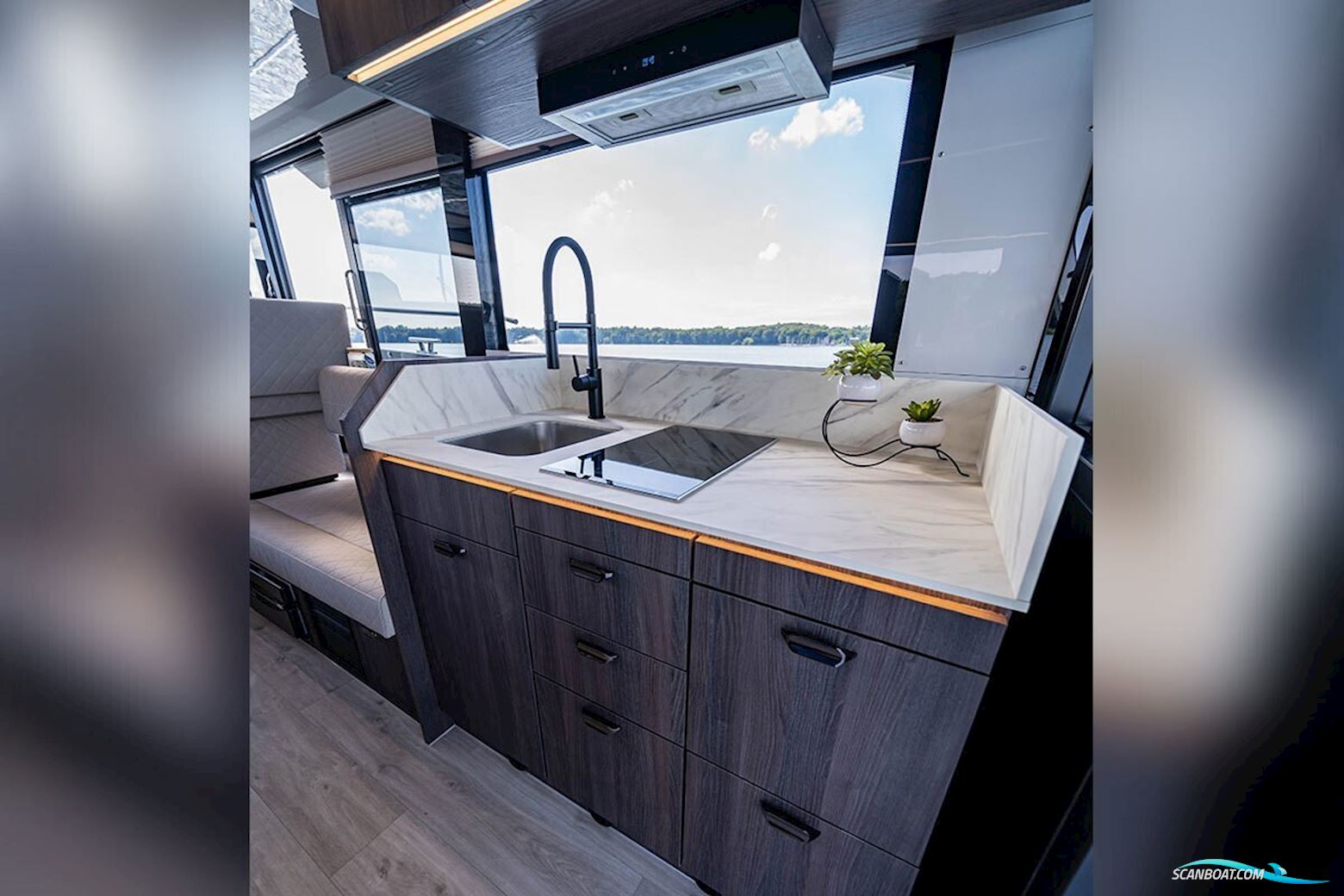 Cobra Yachts Gran Maestro 43