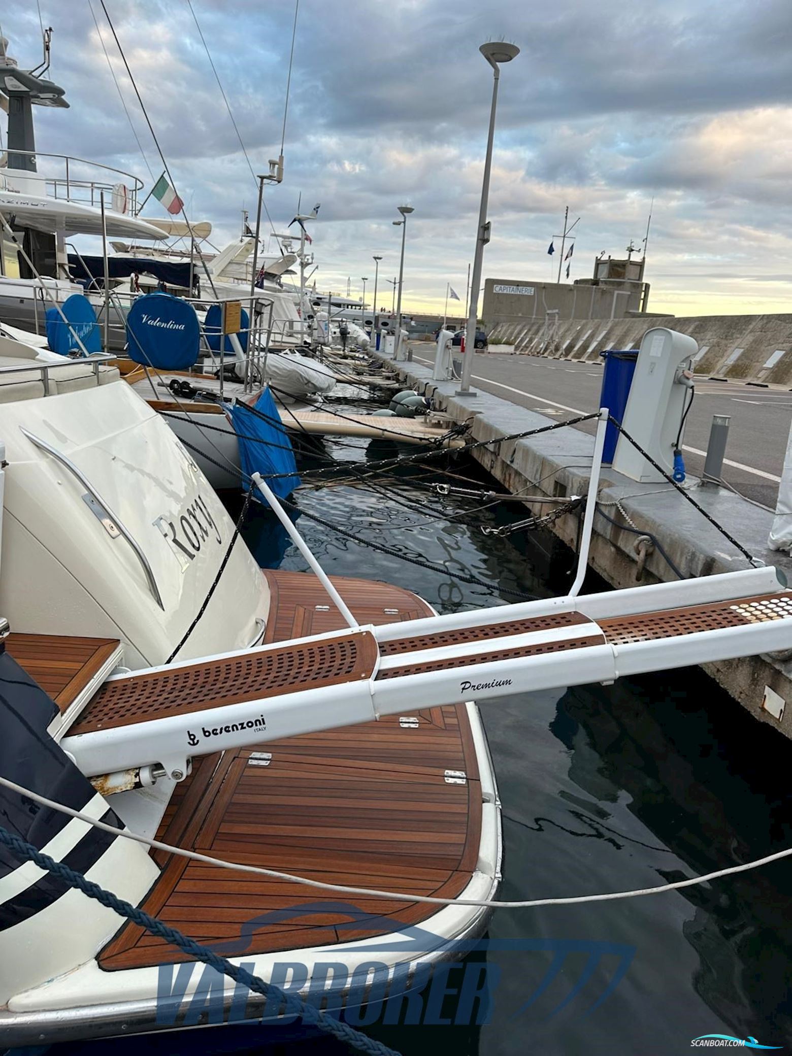 Colombo CAMBRIDGE 44