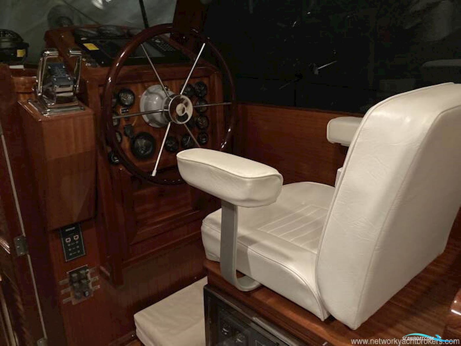 Colombo Leopoldo Lobster 38