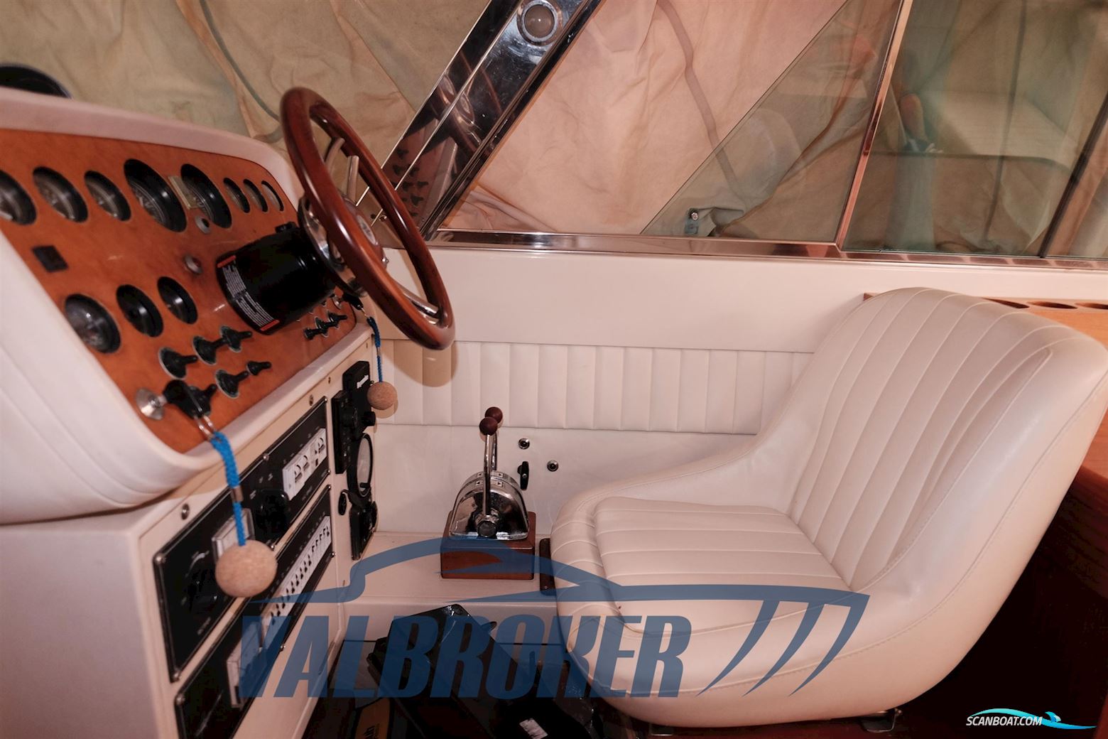 Colombo Sport Fisherman 31