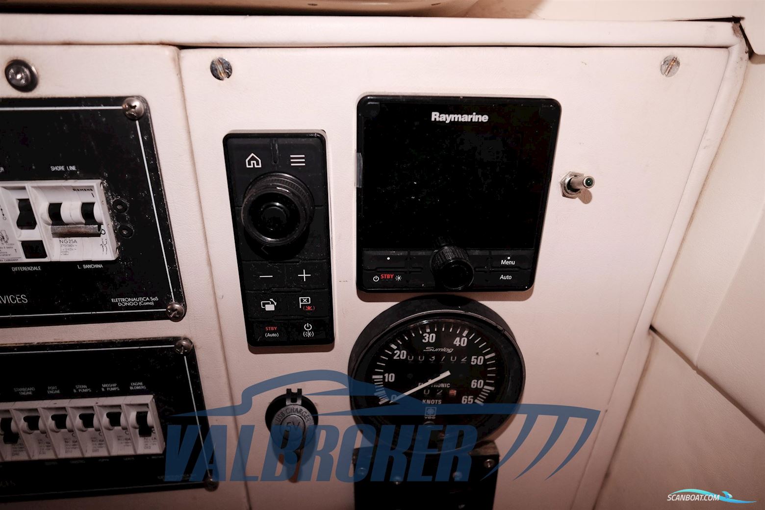 Colombo Sport Fisherman 31