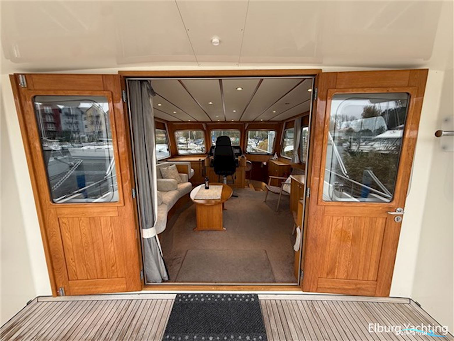 Combi Exclusive 1500 Open Kuip