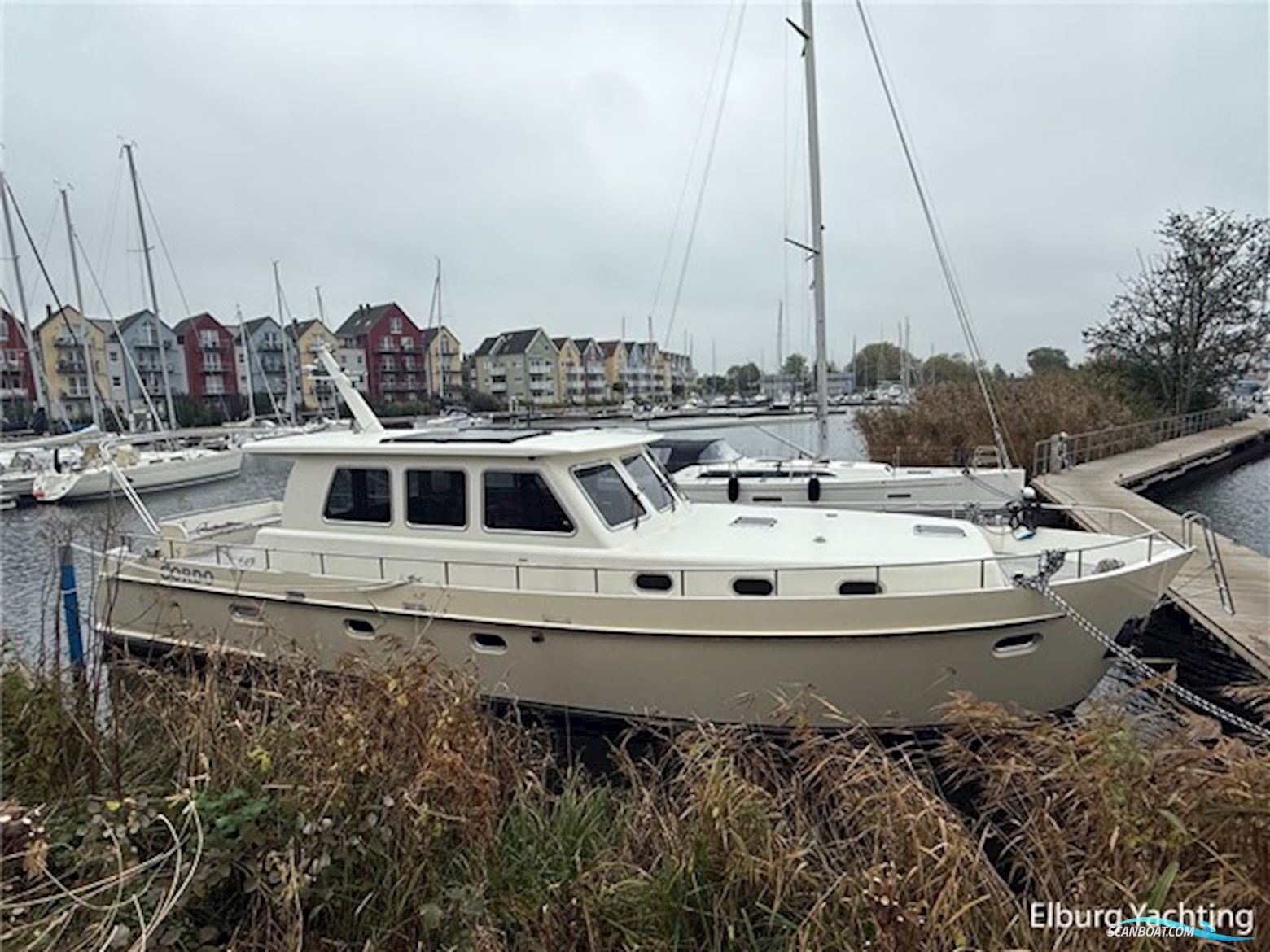 Combi Exclusive 1500 Open Kuip