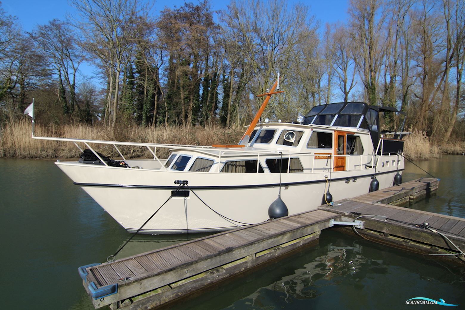 Combikruiser 1265 AK Motorboat 1980, The Netherlands