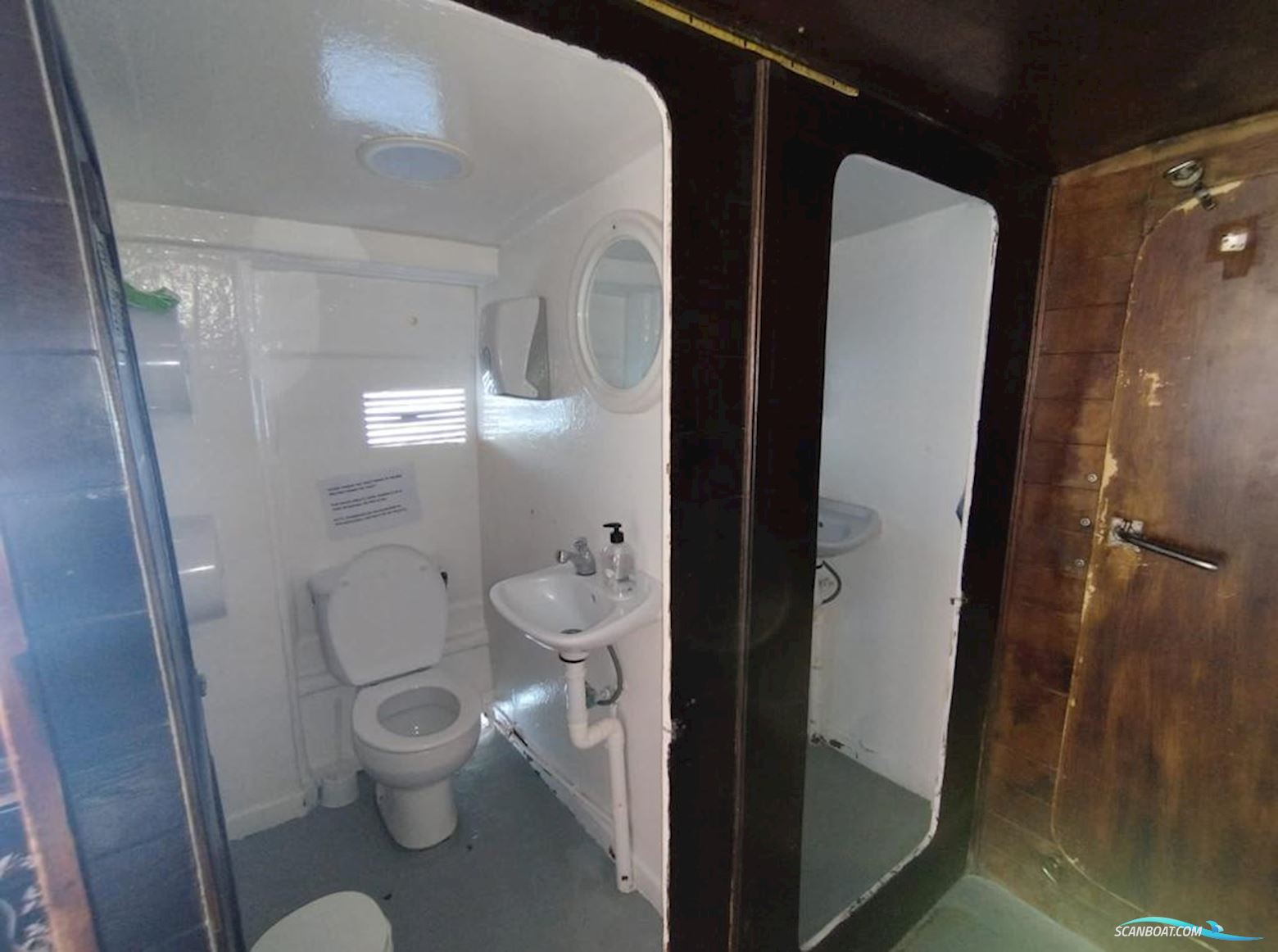 Commercial catamaran