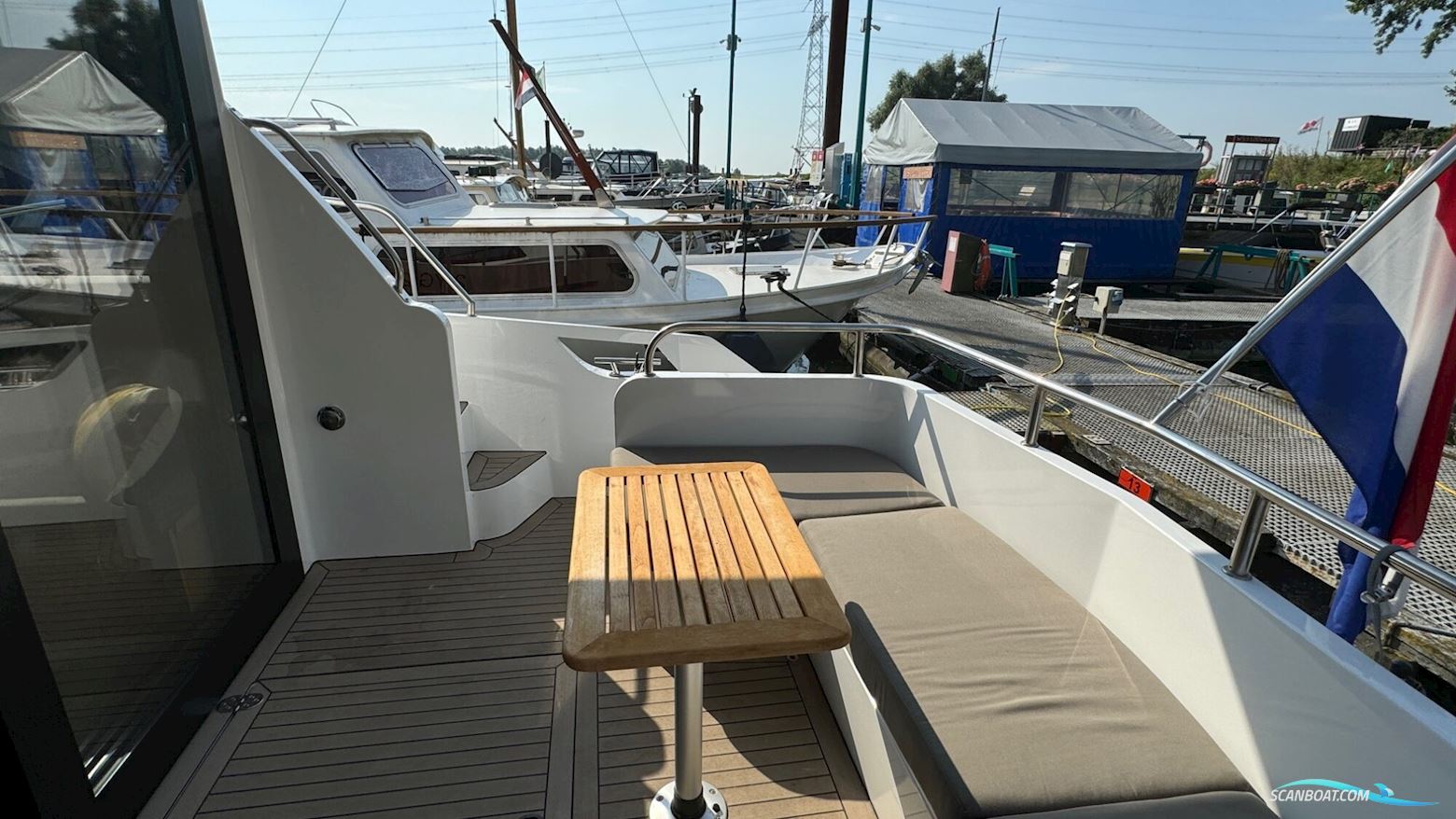 Concordia 110 Sedan Paviljoen