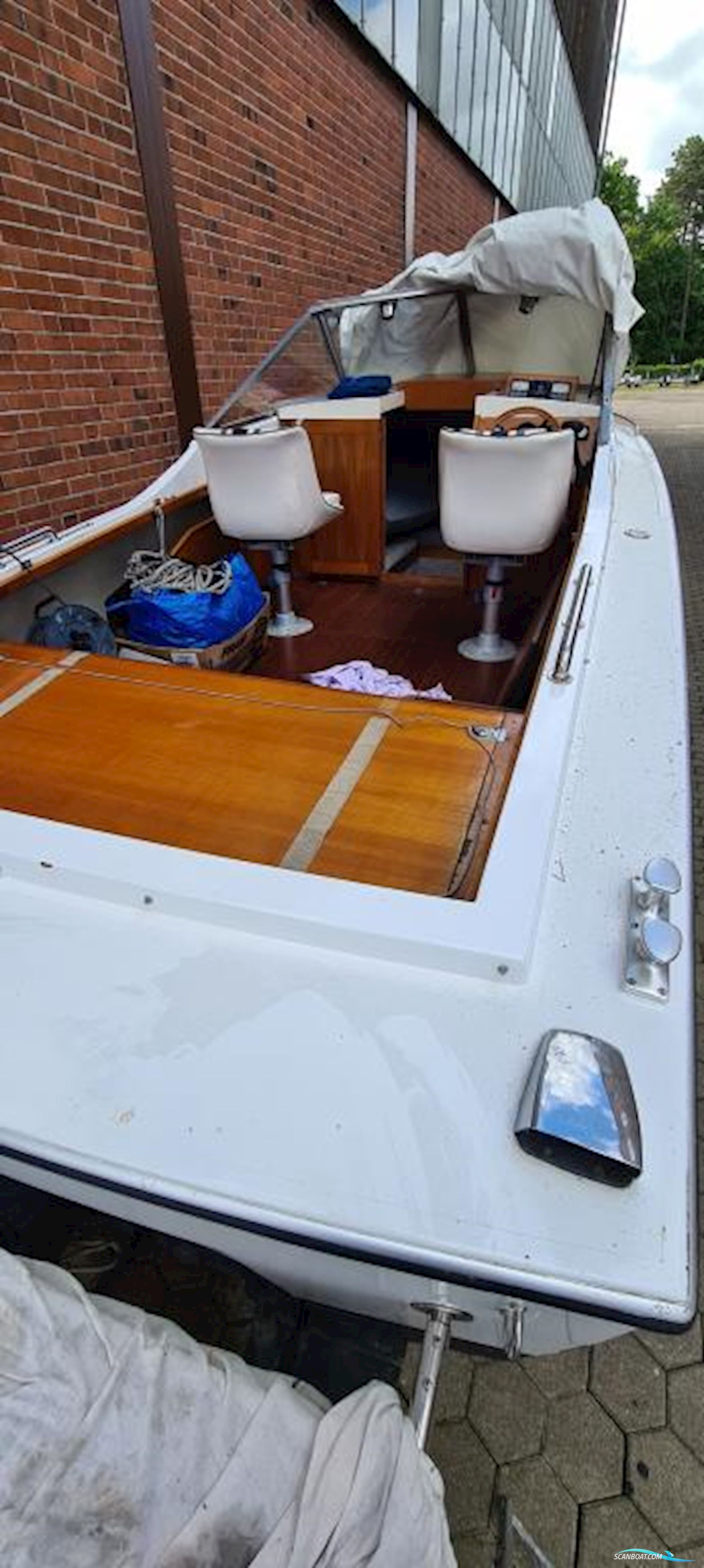 Coronet 21 DC