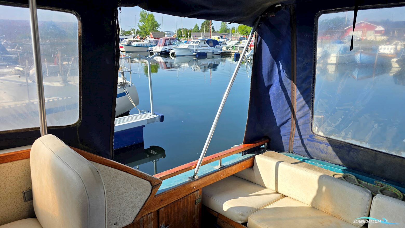Coronet 24 Cabin
