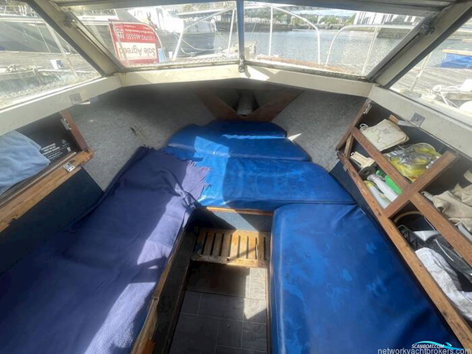 Coronet 24