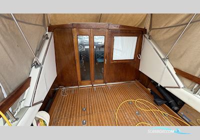 Coronet 26 Family Motorboat 1975, with Volvo Penta engine, Sweden