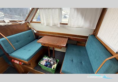 Coronet 26 Family Motorboat 1975, with Volvo Penta engine, Sweden
