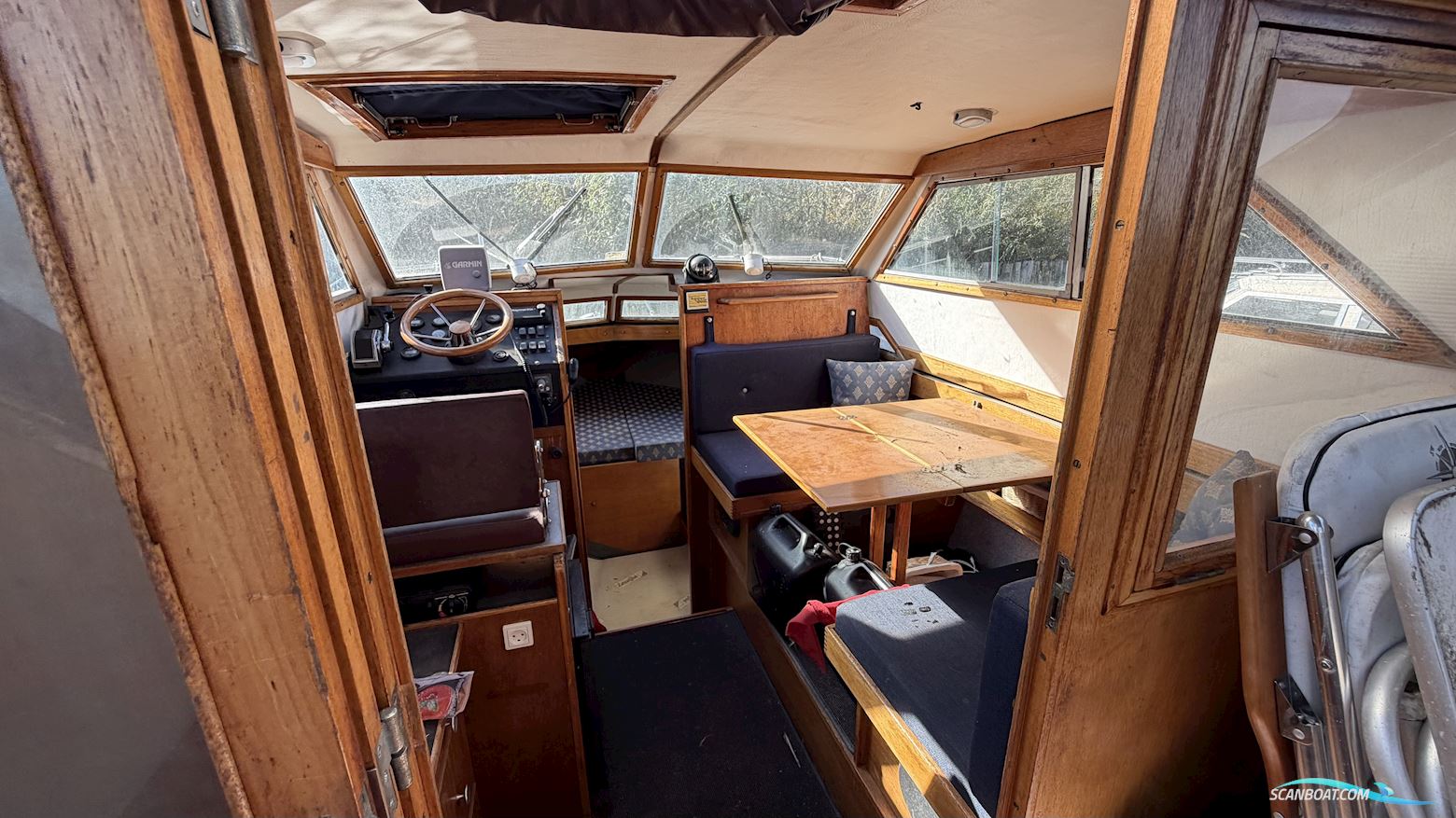Coronet 26 Family