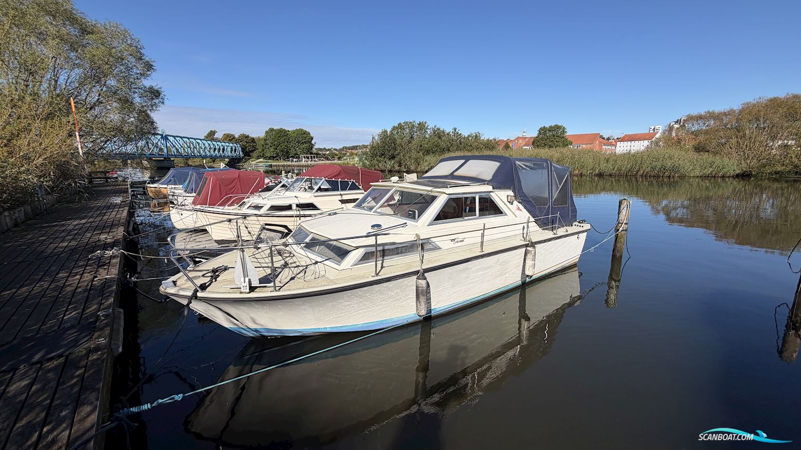 Coronet 26 Family