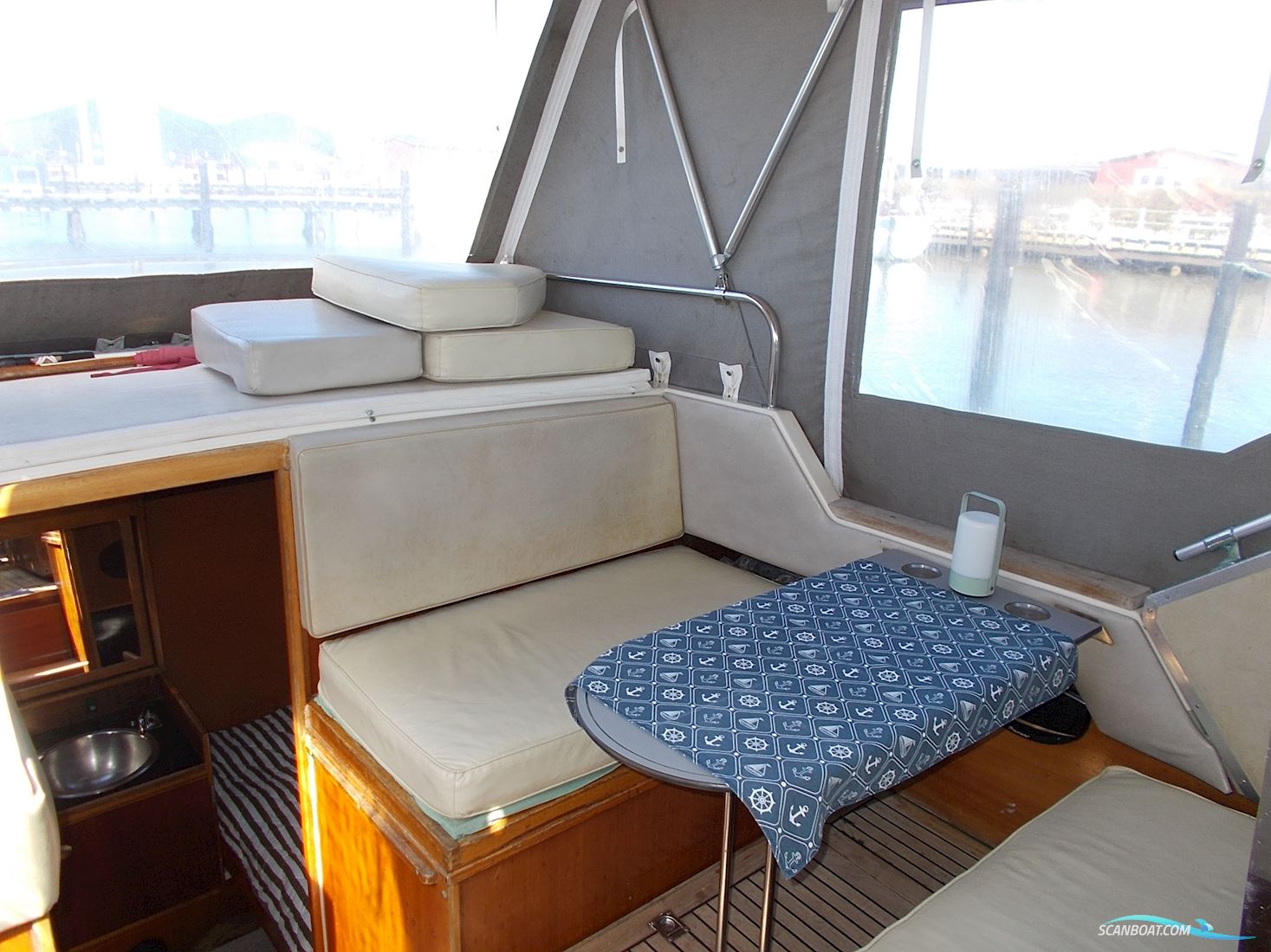 Coronet 31 Aft Cabin