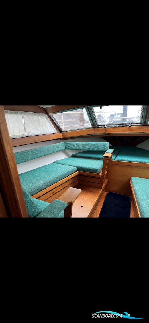 Coronet 32 Oceanfarer