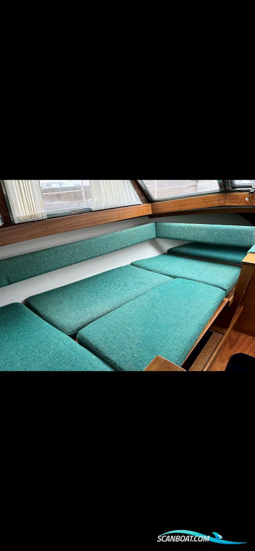 Coronet 32 Oceanfarer