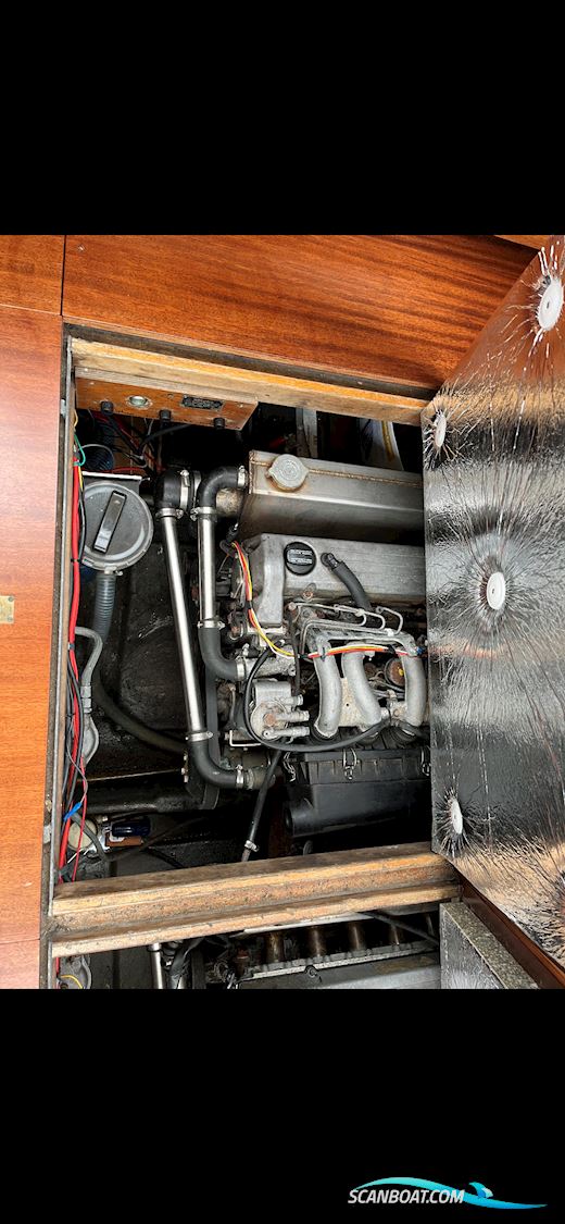 Coronet 32 Oceanfarer