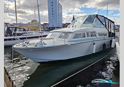 Coronet 32 Oceanfarer Motorboat 1972, with Ford engine, Denmark