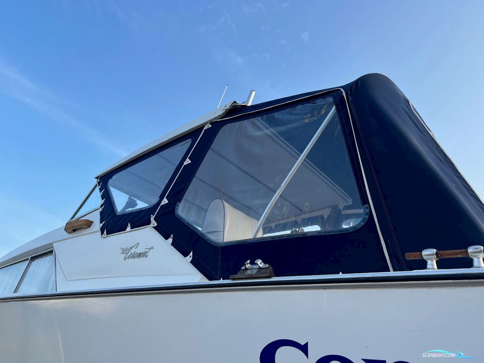 Coronet De Luxe 24 Cabin