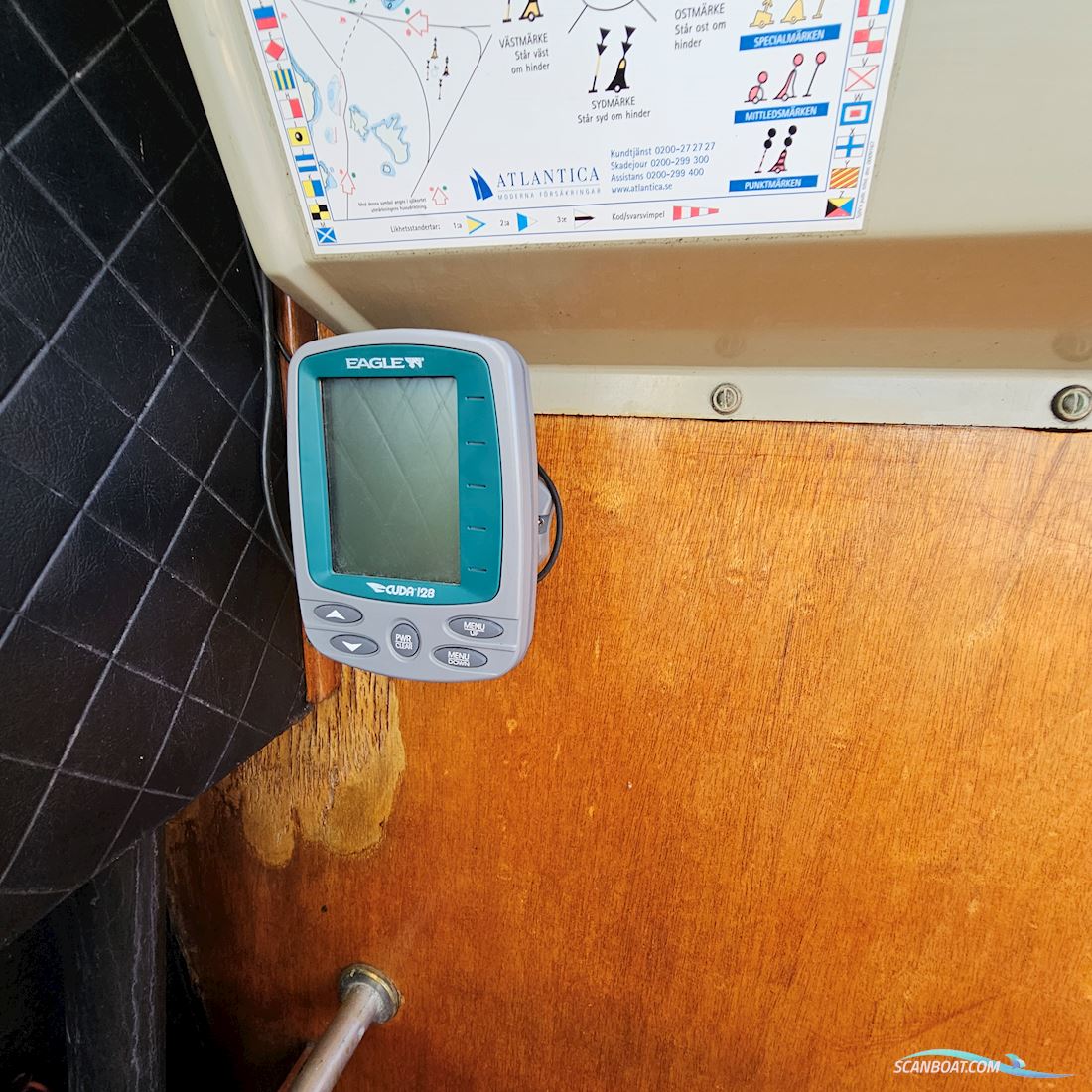 Coronet De Luxe 24 Cabin, Tilbud i April Nyere Mercury Motor