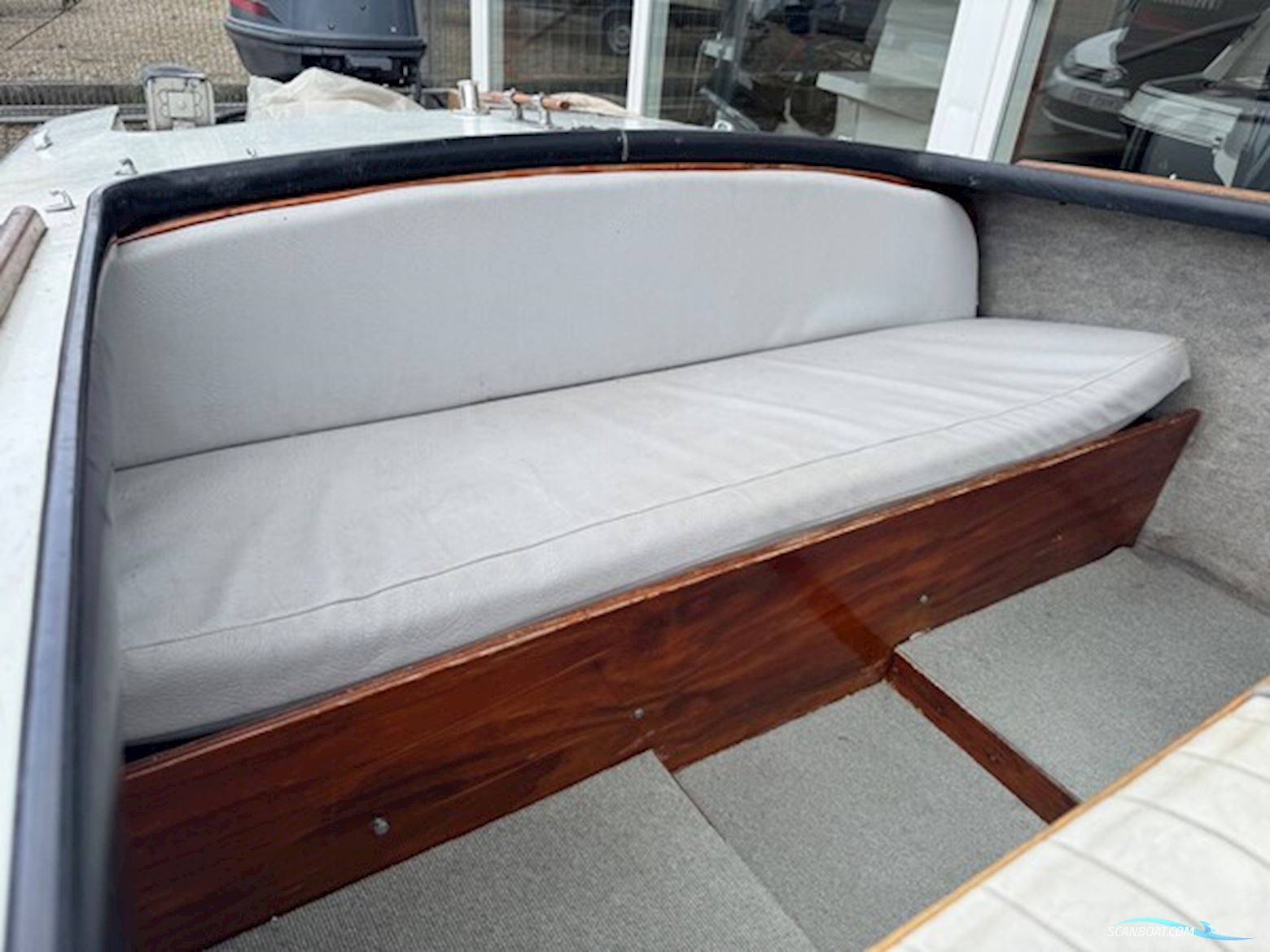 Coronett Cabrina 17 Runabout - Dansk Bygget Classic Boat Med 90 hk Yamaha 3-Cylinder 2-Takt