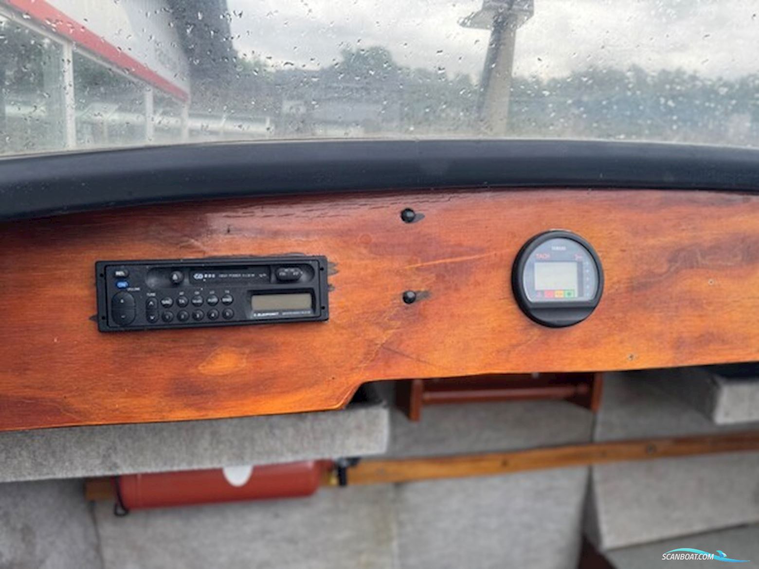 Coronett Cabrina 17 Runabout - Dansk Bygget Classic Boat Med 90 hk Yamaha 3-Cylinder 2-Takt