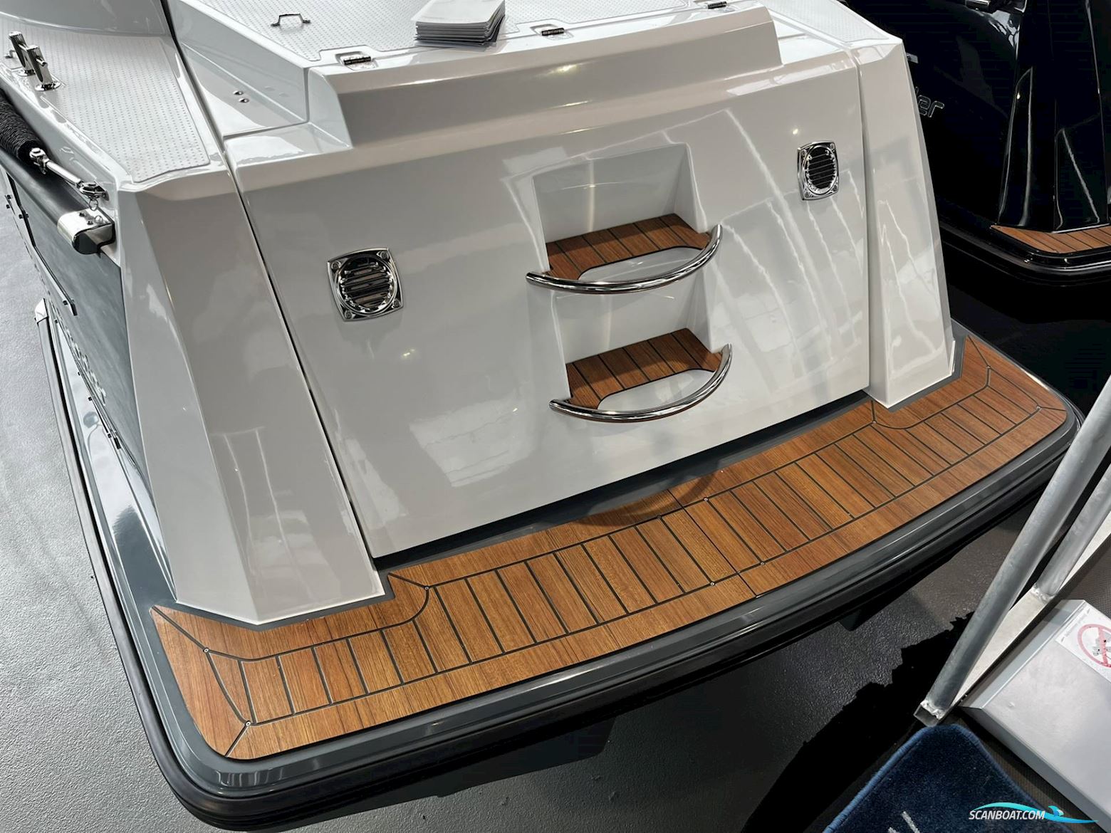 Corsiva 595 Tender - 25 HK Yamaha/Udstyr
