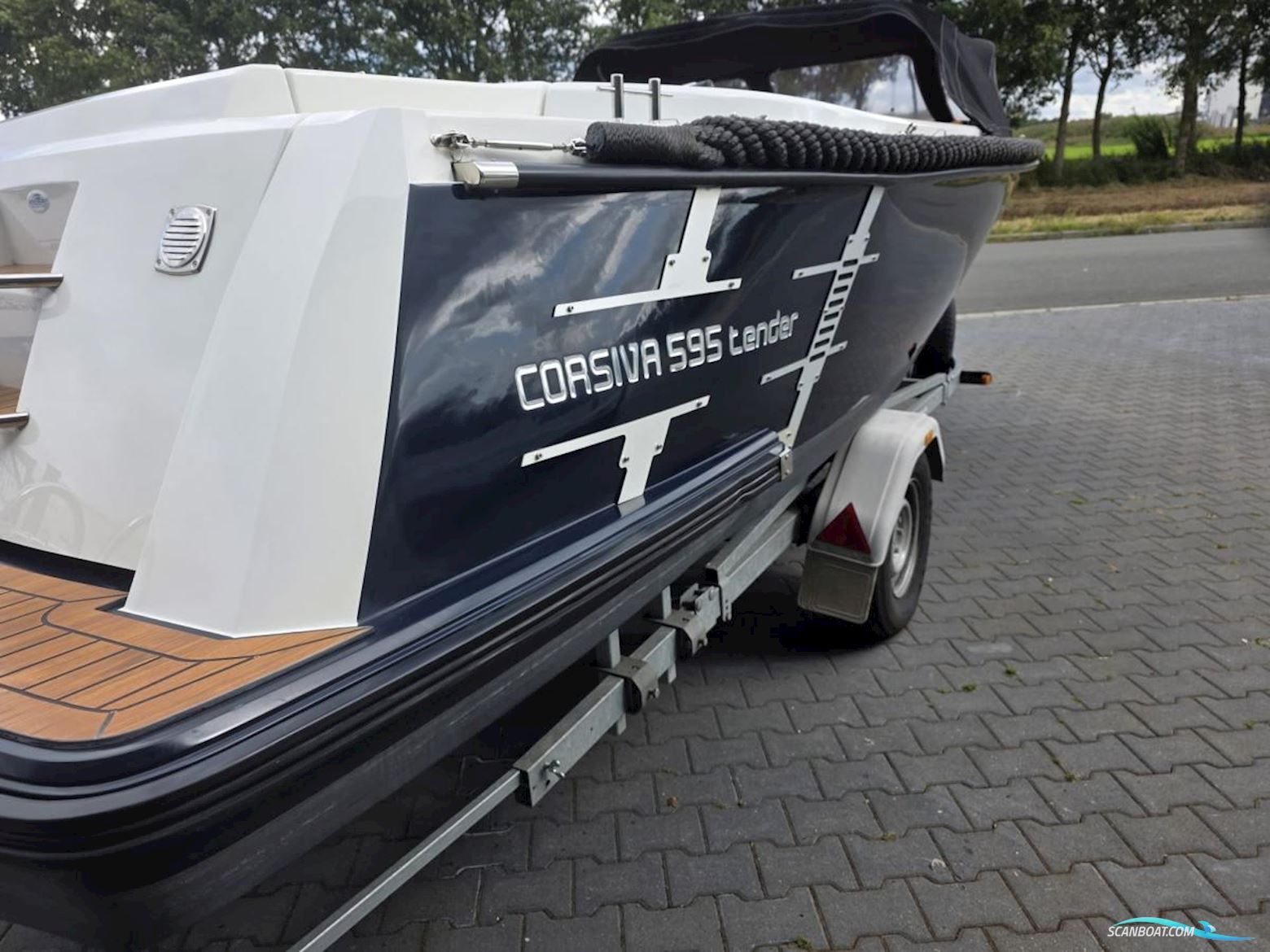 Corsiva 595 Tender