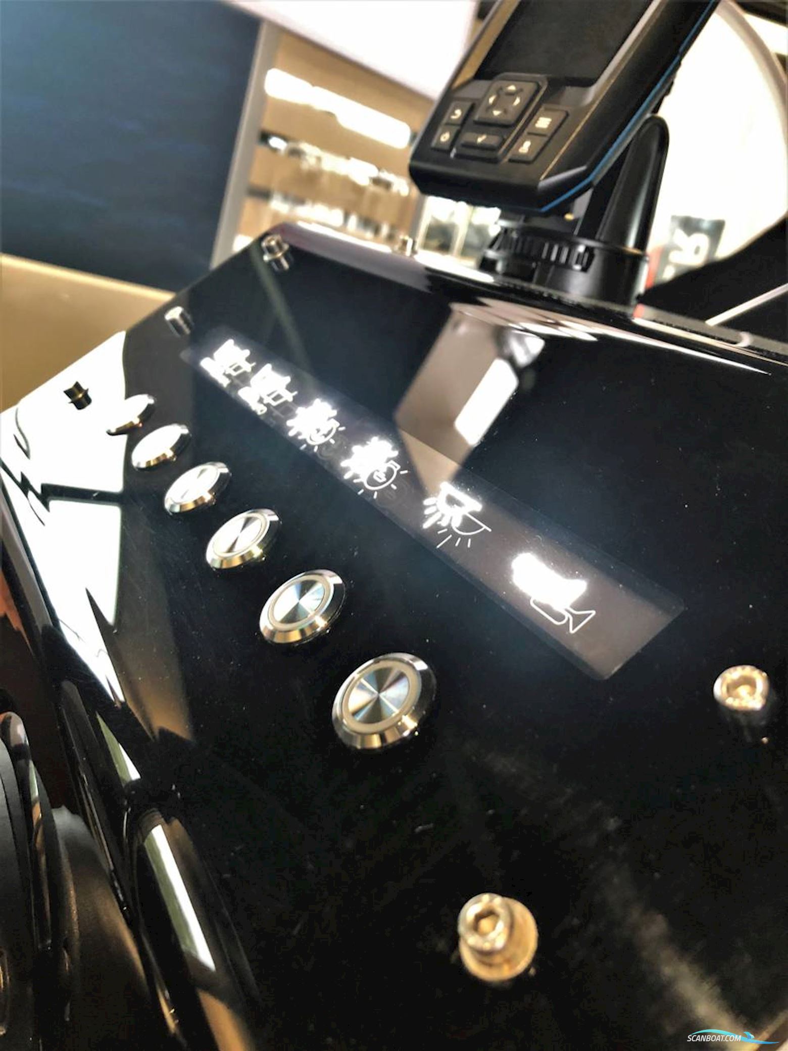 Corsiva 650 Tender - Elmotor Harmo 1.0