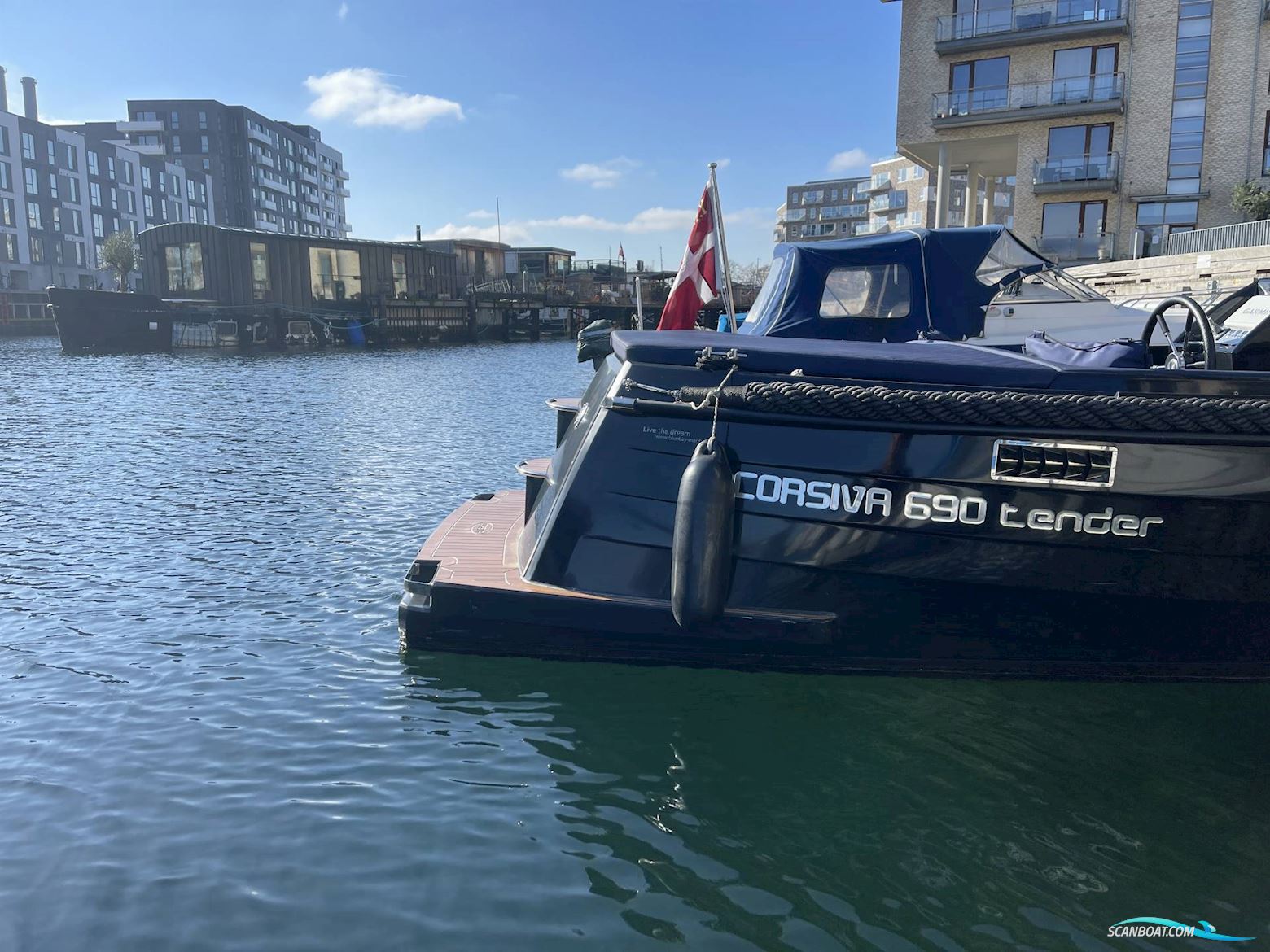 Corsiva 690 Tender  - 40 HK Yamaha/Udstyr