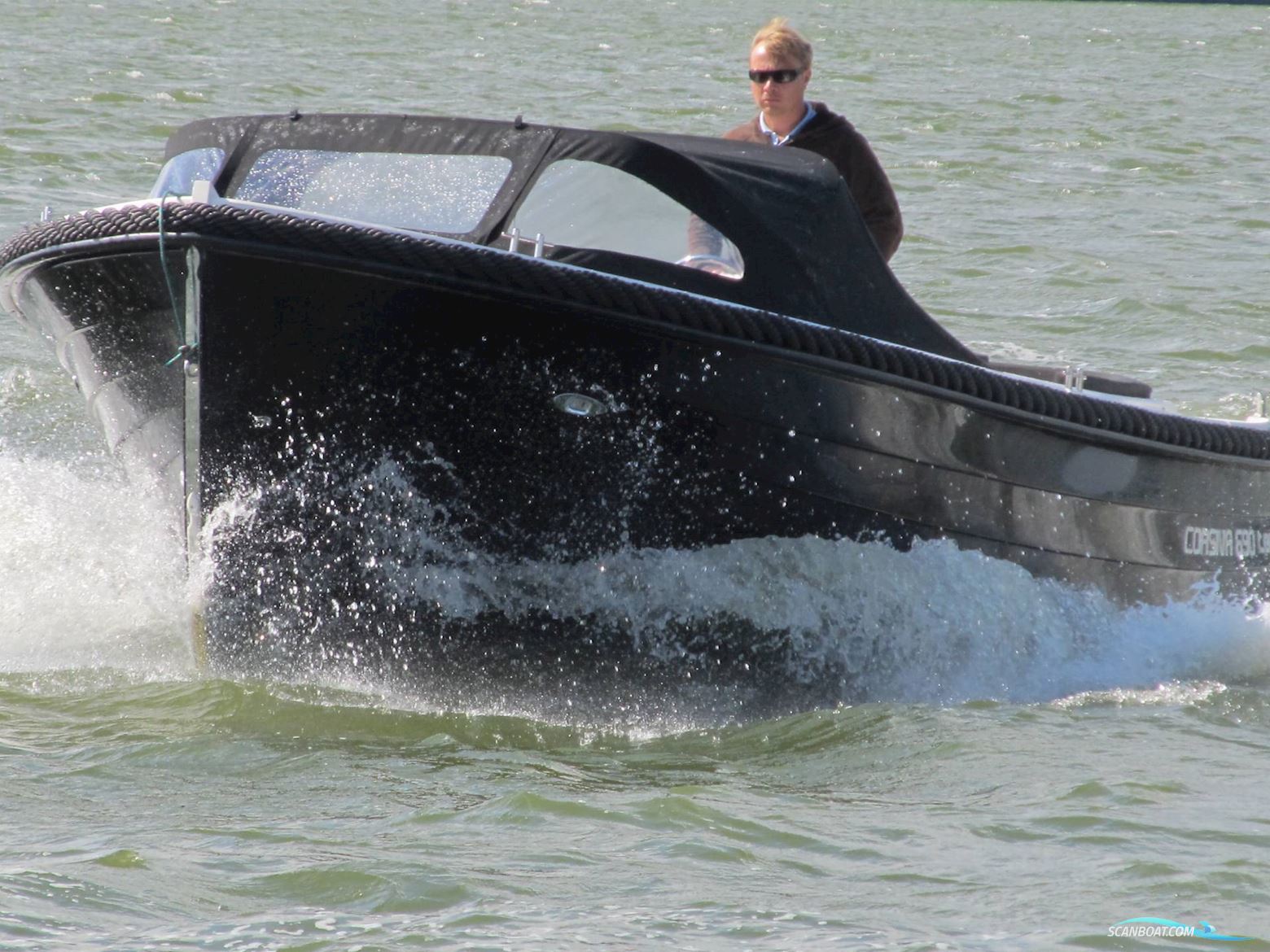 Corsiva 690 Tender - Yamaha 40HK/Udstyr