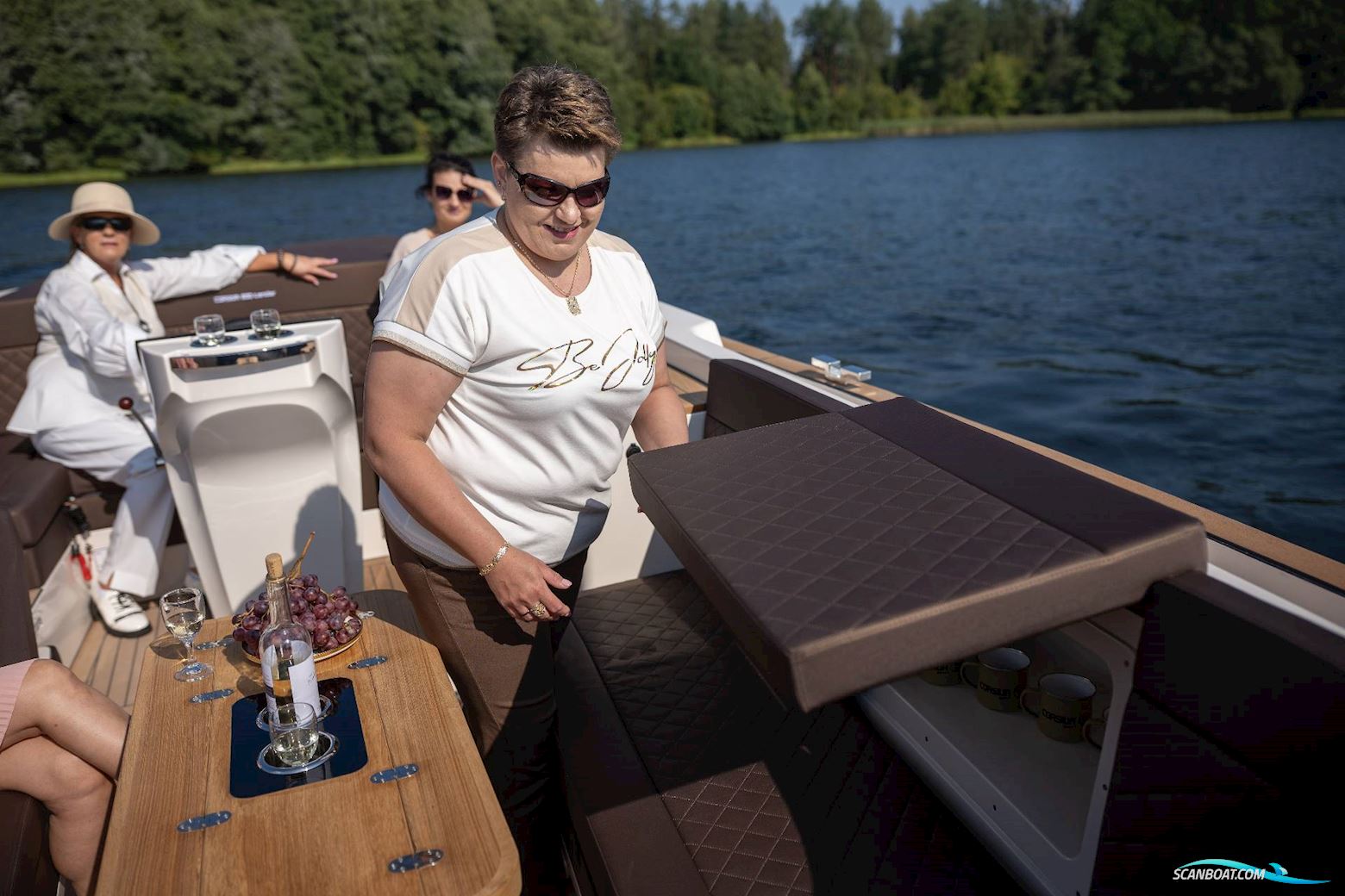 Corsiva 800 Tender - 40 HK Yamaha/Udstyr