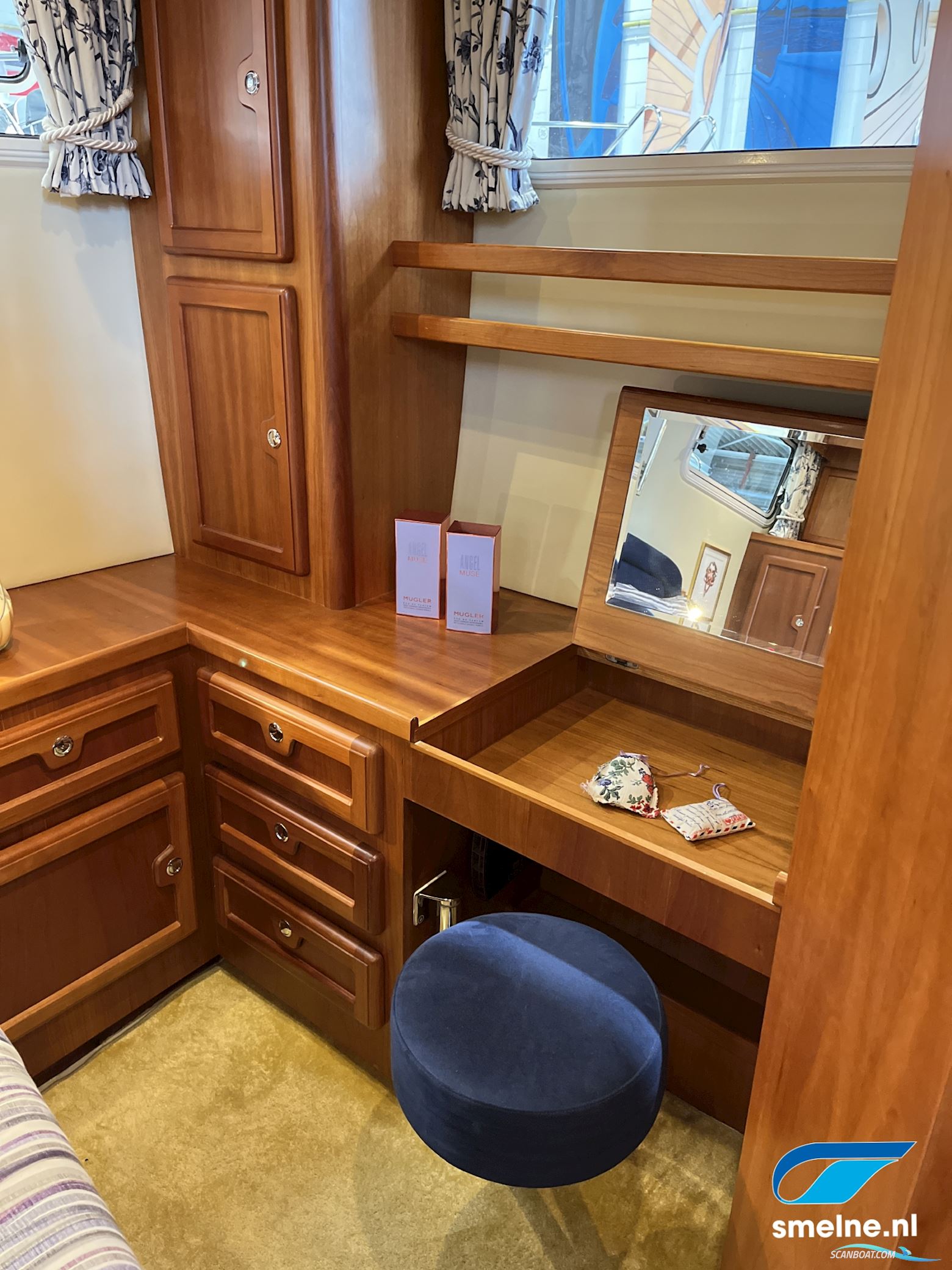 Corvette Cruisers 340