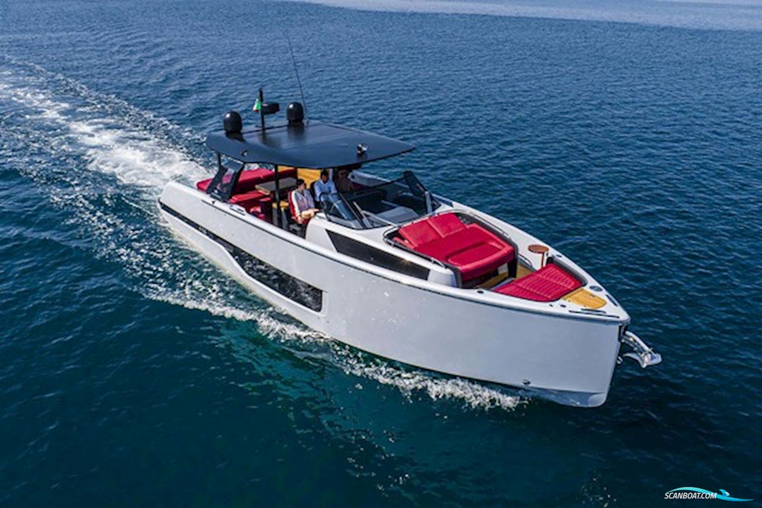 Cranchi A46 LT - New Preorder Fra