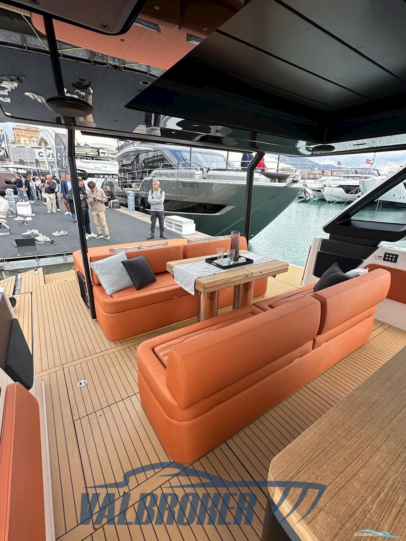 Cranchi A46 Luxury Tender