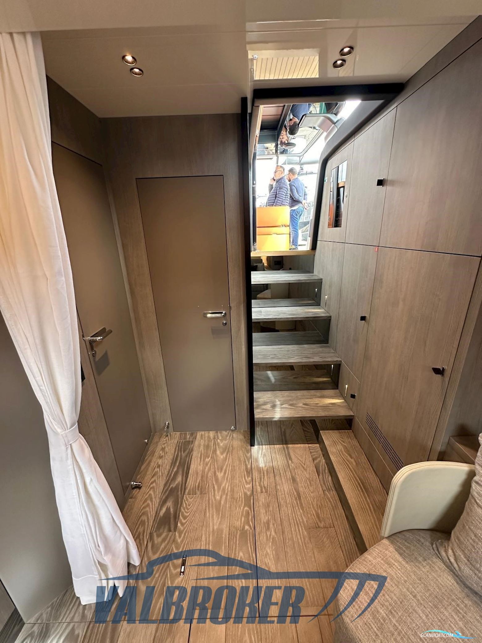 Cranchi A46 Luxury Tender