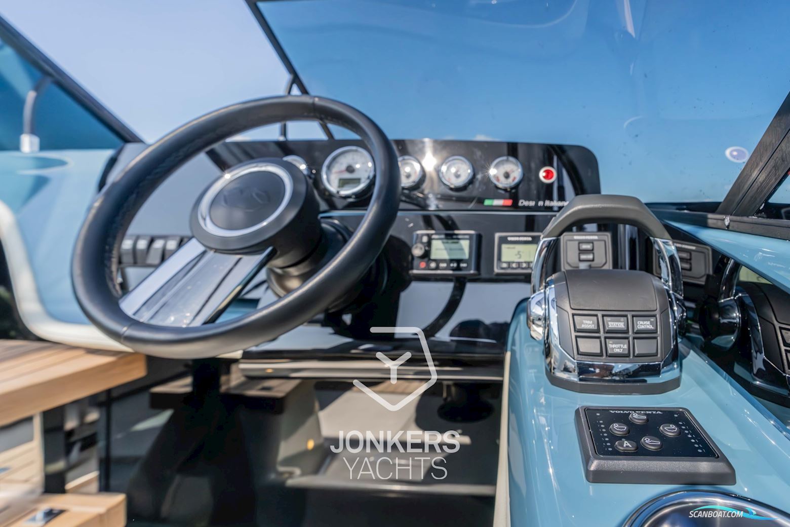 Cranchi E26 Classic