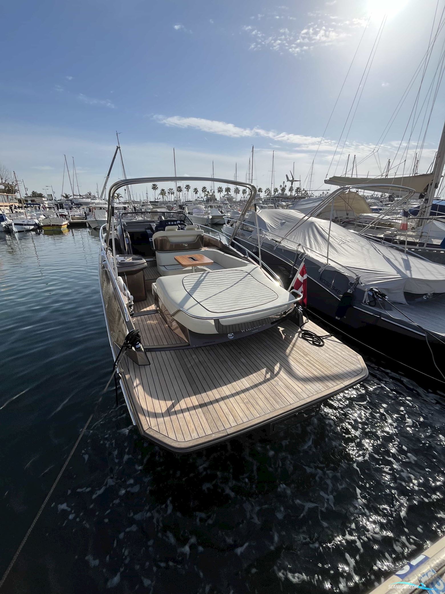 Cranchi E30 Endurance (2022) Motorboat 2024, with Volvo Penta engine, Denmark