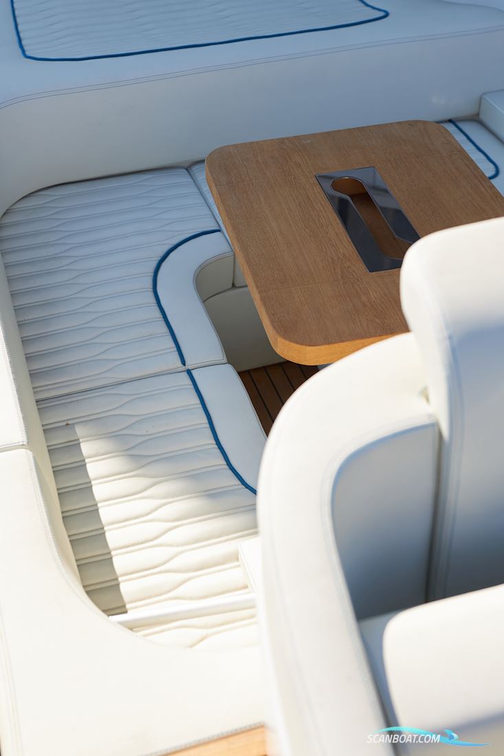 Cranchi E30 Endurance