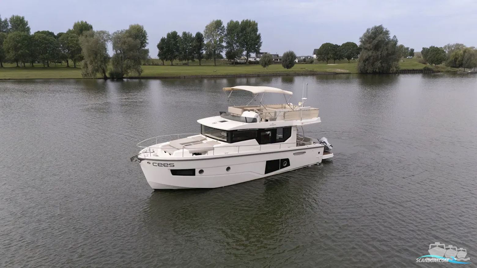 Cranchi Eco Trawler 43 Long Distance